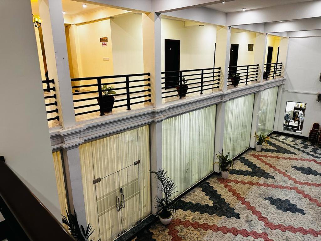 Hotel Northway Vavuniya Esterno foto